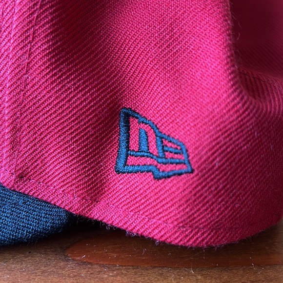 Toronto Raptors New Era hat - Picture 3 of 6